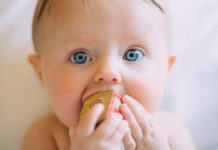 Practical-Tips-to-Prevent-Your-Baby-from-Choking-on-lightroom-news
