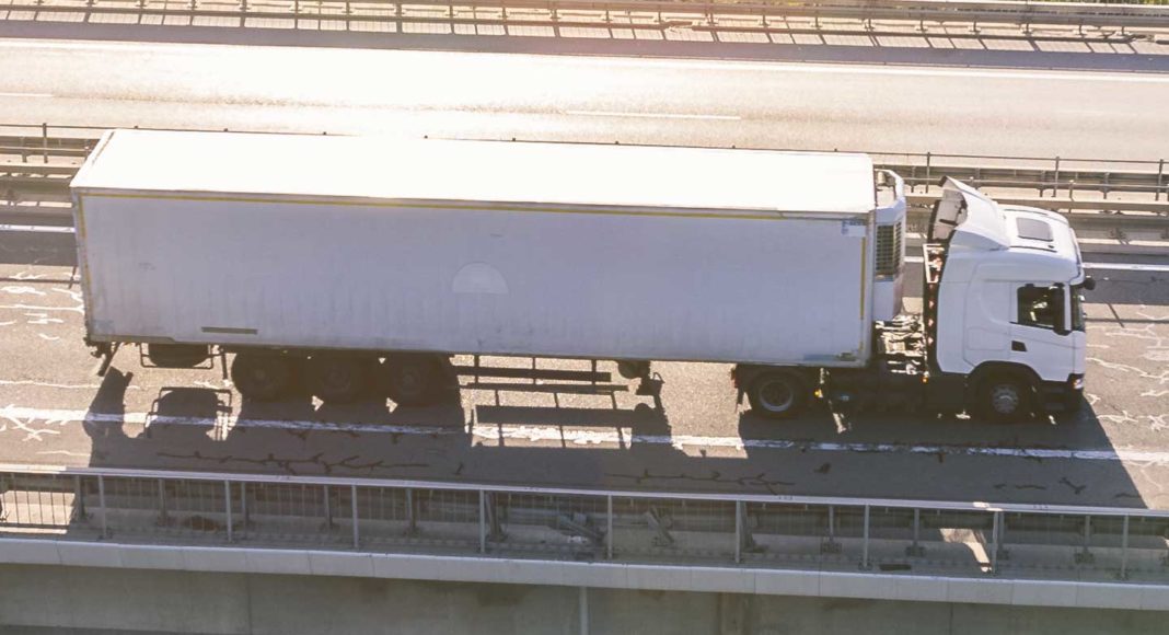 Revealing-Opportunities-Navigating-The-Power-of-Trucking-Permits-on-lightroom